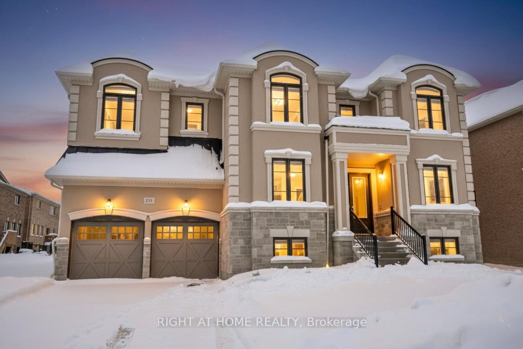 215 SUTHERLAND Street S, Stayner, Clearview photo number 2