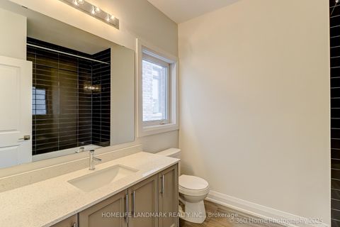 Photo 16 at 21 Seguin Street, Oak Ridges, Richmond Hill