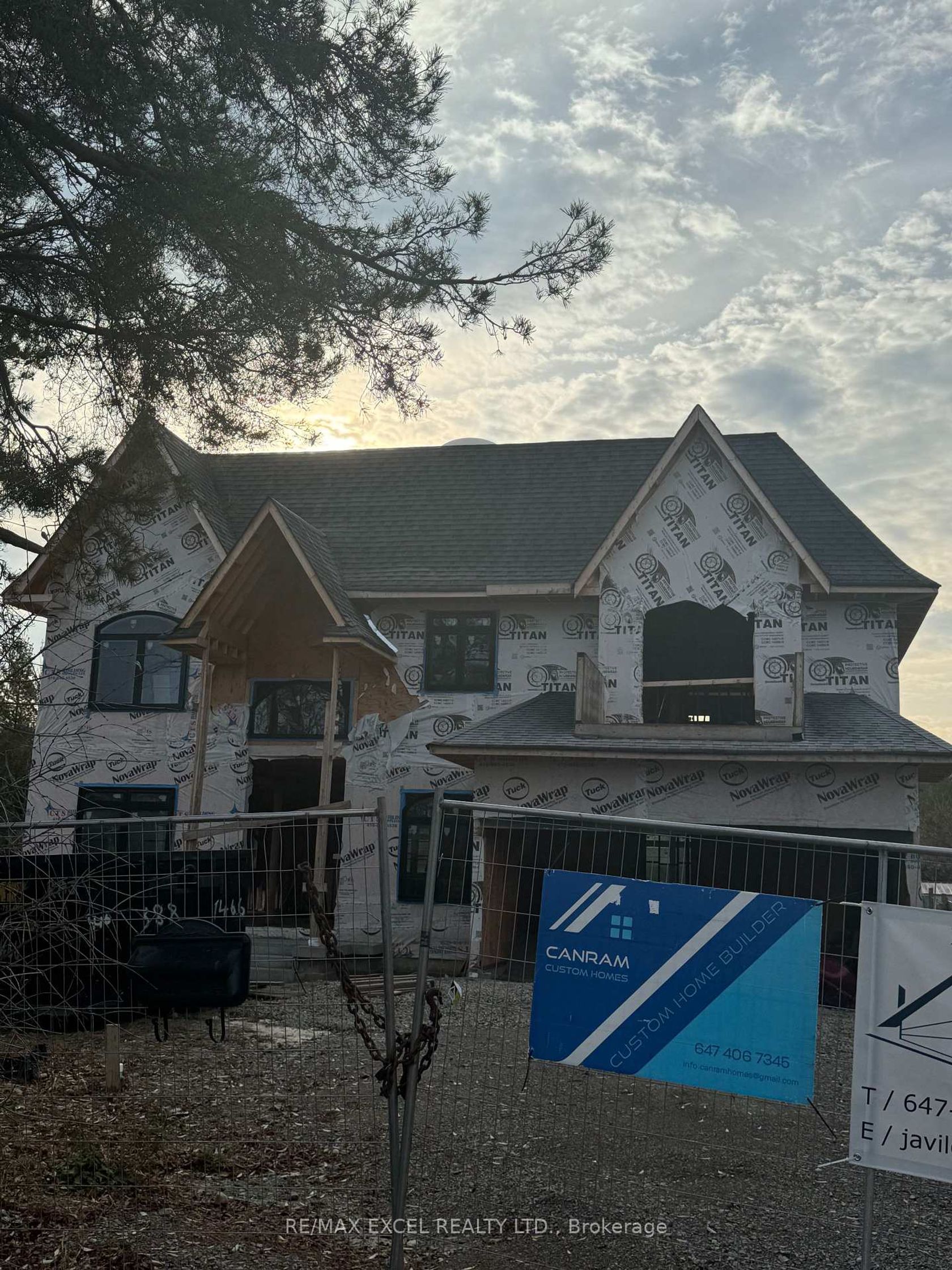 293 Annsheila Drive, Keswick South, Georgina photo number 2