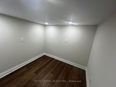 Photo 13 at 218 Chartland Boulevard S, Agincourt North, Toronto