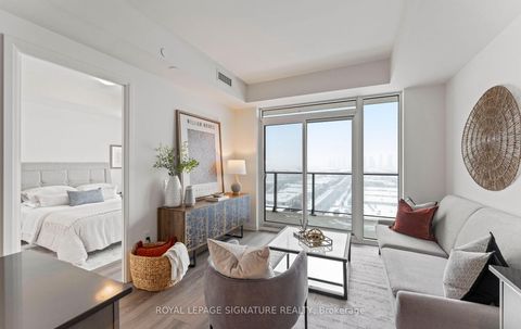 Photo 9 at 1922 - 8960 Jane Street, Vellore Village, Vaughan