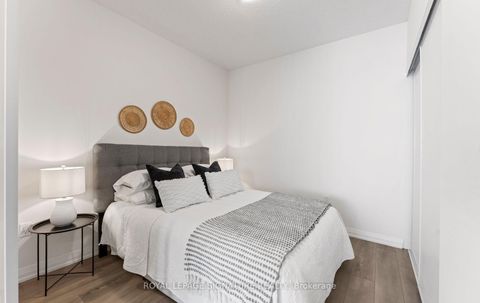 Photo 17 at 1922 - 8960 Jane Street, Vellore Village, Vaughan