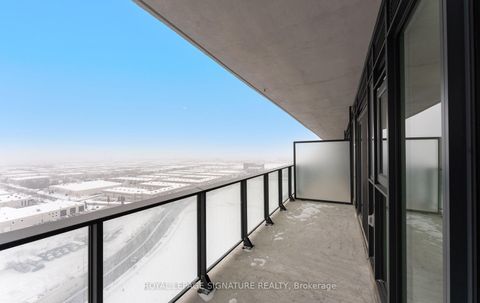 Photo 25 at 1922 - 8960 Jane Street, Vellore Village, Vaughan