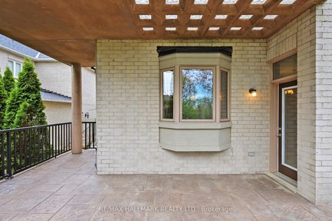 Photo 18 at 383 Paradelle Drive, Oak Ridges Lake Wilcox, Richmond Hill