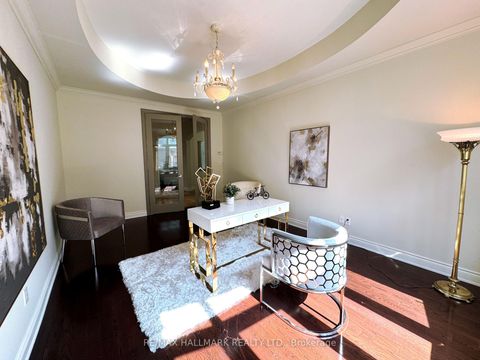 Photo 22 at 383 Paradelle Drive, Oak Ridges Lake Wilcox, Richmond Hill