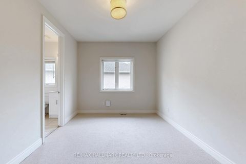 Photo 33 at 383 Paradelle Drive, Oak Ridges Lake Wilcox, Richmond Hill