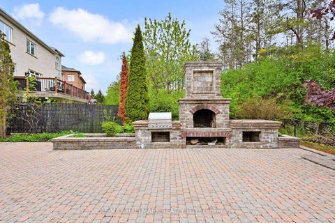 Photo 45 at 383 Paradelle Drive, Oak Ridges Lake Wilcox, Richmond Hill