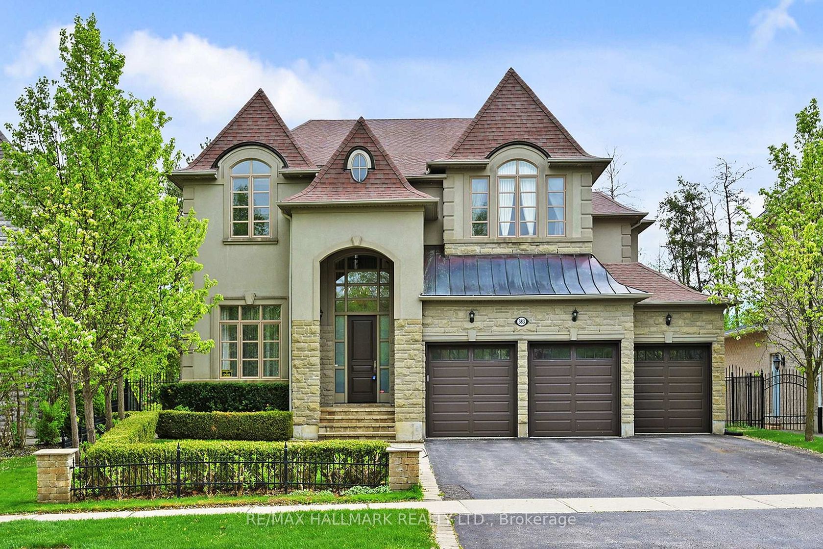 383 Paradelle Drive, Oak Ridges Lake Wilcox, Richmond Hill 