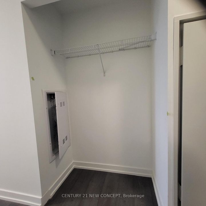 Photo 7 at S1402 - 8 Olympic Garden Drive, Newtonbrook East, Toronto