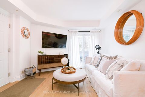 Photo 1 at 1602 - 28 Laidlaw Street, South Parkdale, Toronto