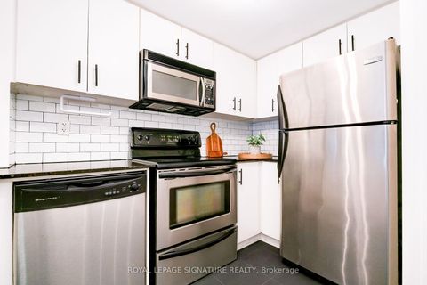 Photo 8 at 1602 - 28 Laidlaw Street, South Parkdale, Toronto