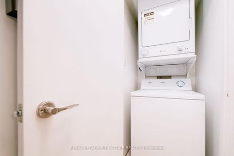 Photo 10 at 1602 - 28 Laidlaw Street, South Parkdale, Toronto