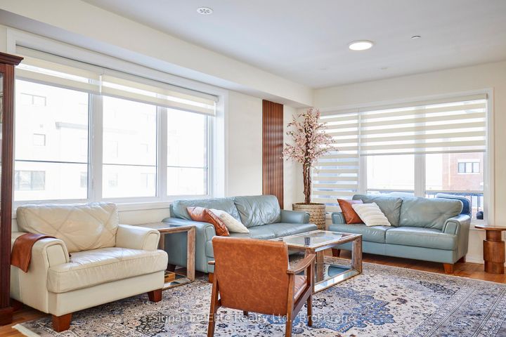 Photo 1 at 8 - 70 Baynes Way, Bradford, Bradford West Gwillimbury