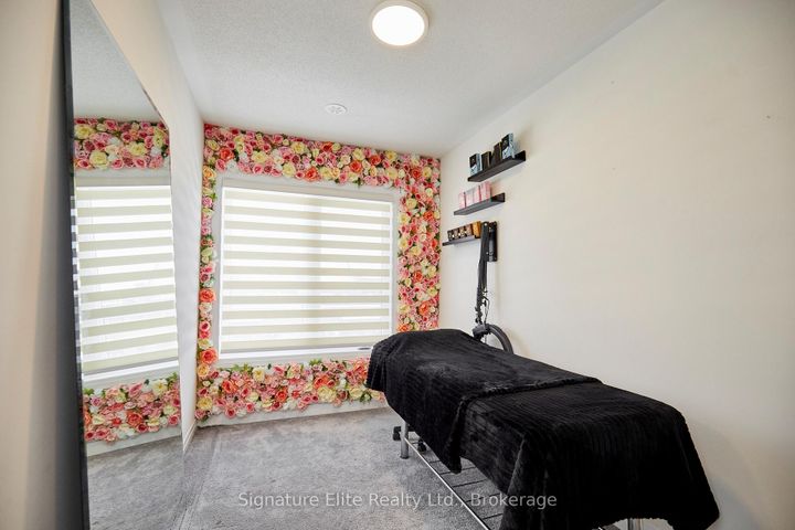 Photo 16 at 8 - 70 Baynes Way, Bradford, Bradford West Gwillimbury