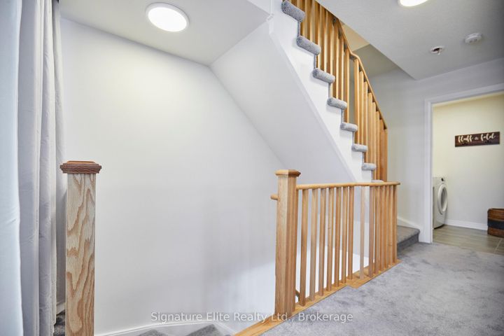 Photo 20 at 8 - 70 Baynes Way, Bradford, Bradford West Gwillimbury