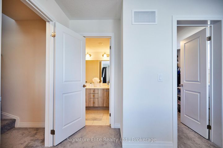 Photo 24 at 8 - 70 Baynes Way, Bradford, Bradford West Gwillimbury