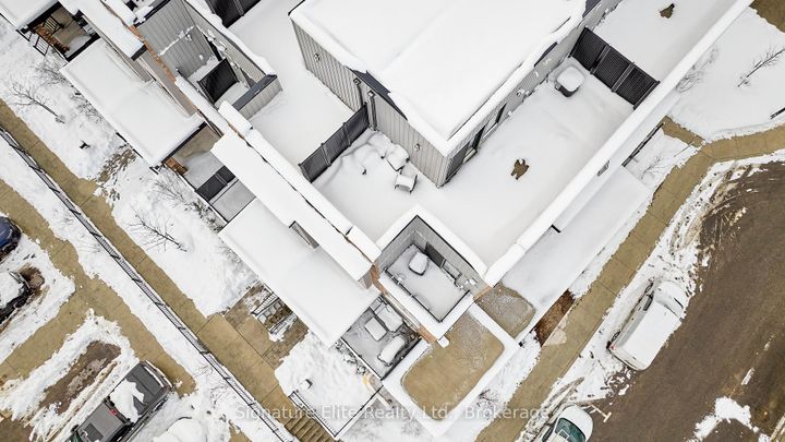 Photo 29 at 8 - 70 Baynes Way, Bradford, Bradford West Gwillimbury