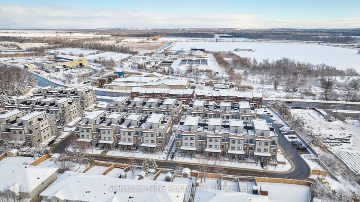 Photo 35 at 8 - 70 Baynes Way, Bradford, Bradford West Gwillimbury