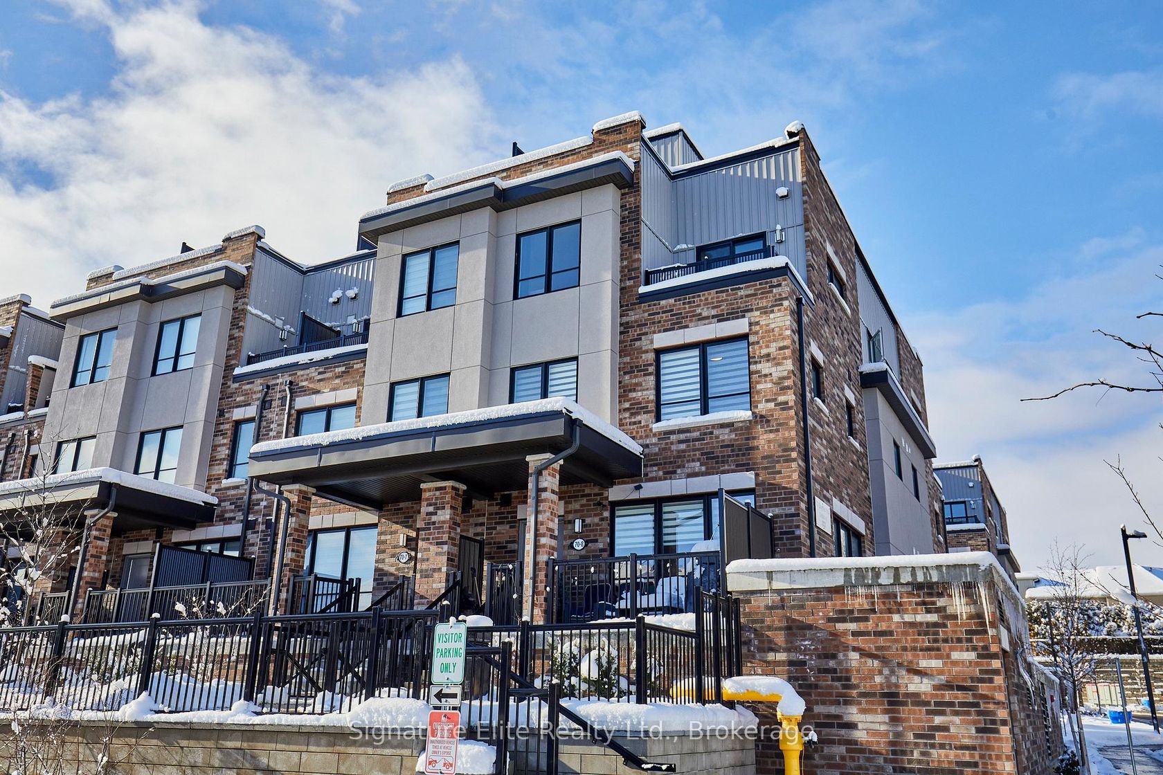 8 - 70 Baynes Way, Bradford, Bradford West Gwillimbury 2