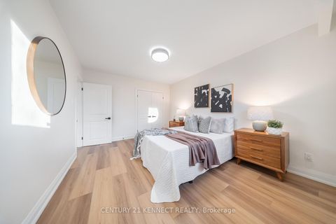 Photo 10 at 30 Greyabbey Trail, Guildwood, Toronto