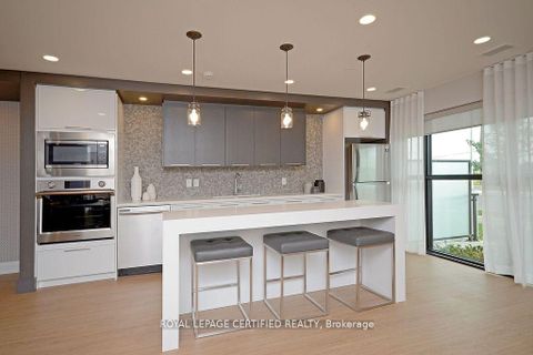 Photo 39 at 435 - 128 Grovewood Common, GO Glenorchy, Oakville