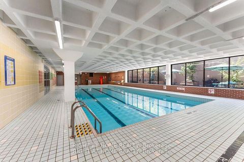 Photo 21 at 2201 - 40 Homewood Avenue, South St. James Town, Toronto