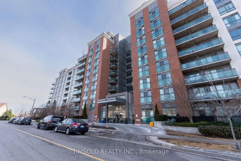 Photo 1 at 102 - 120 Dallimore Circle, Don Mills, Toronto