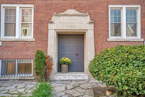 Photo 3 at 53 Argyle Street, Bellwoods, Toronto