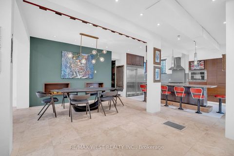 Photo 9 at 53 Argyle Street, Bellwoods, Toronto