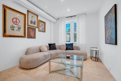 Photo 13 at 53 Argyle Street, Bellwoods, Toronto