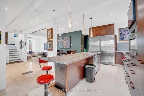 Photo 29 at 53 Argyle Street, Bellwoods, Toronto