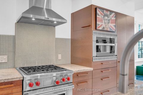 Photo 32 at 53 Argyle Street, Bellwoods, Toronto