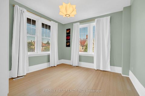 Photo 44 at 53 Argyle Street, Bellwoods, Toronto