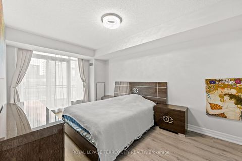 Photo 17 at 1410 - 8 Scollard Street, Annex, Toronto