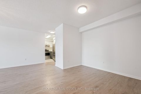Photo 12 at 508 - 23 Lorraine Drive, Willowdale West, Toronto