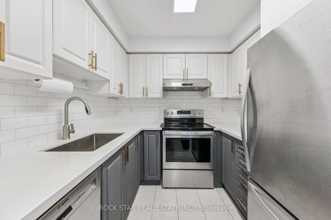 Photo 13 at 508 - 23 Lorraine Drive, Willowdale West, Toronto