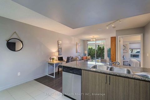 Photo 15 at 114 - 812 Lansdowne Avenue, Junction, Toronto