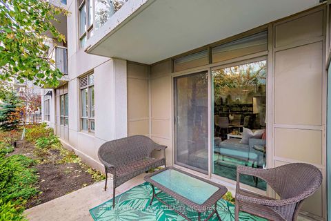 Photo 23 at 114 - 812 Lansdowne Avenue, Junction, Toronto