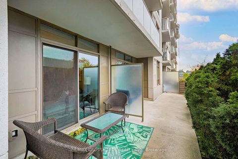 Photo 24 at 114 - 812 Lansdowne Avenue, Junction, Toronto