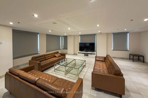 Photo 29 at 114 - 812 Lansdowne Avenue, Junction, Toronto