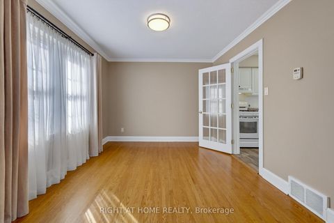 Photo 5 at 44 Newton Street, Wellington, Barrie