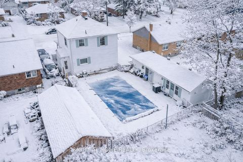 Photo 29 at 44 Newton Street, Wellington, Barrie