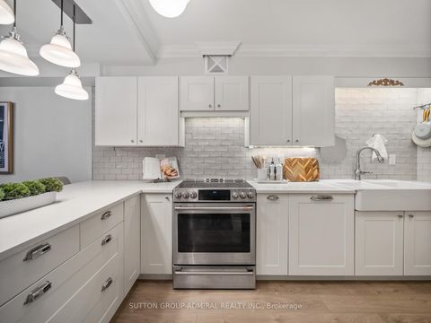 Photo 6 at 810 - 45 Carlton Street, Yonge Corridor, Toronto