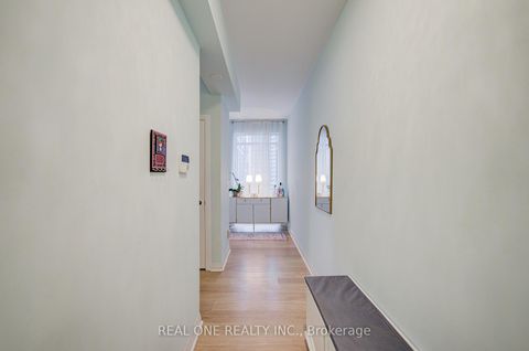 Photo 13 at LPH08 - 55 Oneida Crescent, Langstaff, Richmond Hill