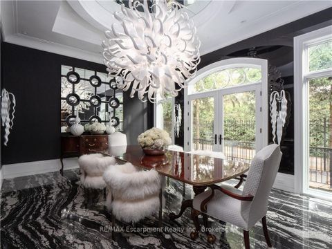 Photo 5 at 15 Chartwell Road, OO Old Oakville, Oakville