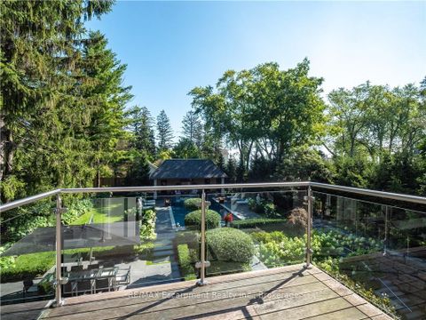 Photo 14 at 15 Chartwell Road, OO Old Oakville, Oakville