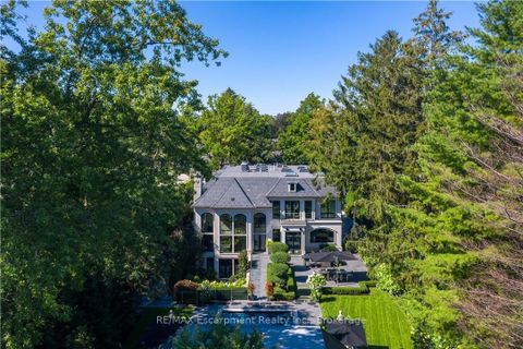 Photo 30 at 15 Chartwell Road, OO Old Oakville, Oakville