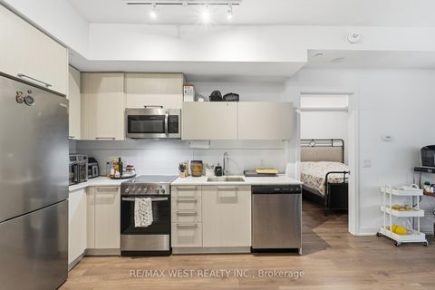 Photo 25 at 306 - 25 Neighbourhood Lane, Queensway, Toronto