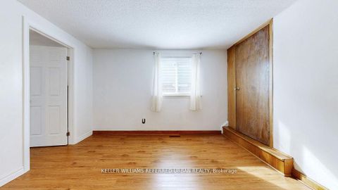 Photo 33 at 15 Thistlewaite Crescent, Malvern West, Toronto