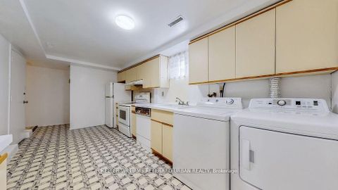 Photo 37 at 15 Thistlewaite Crescent, Malvern West, Toronto